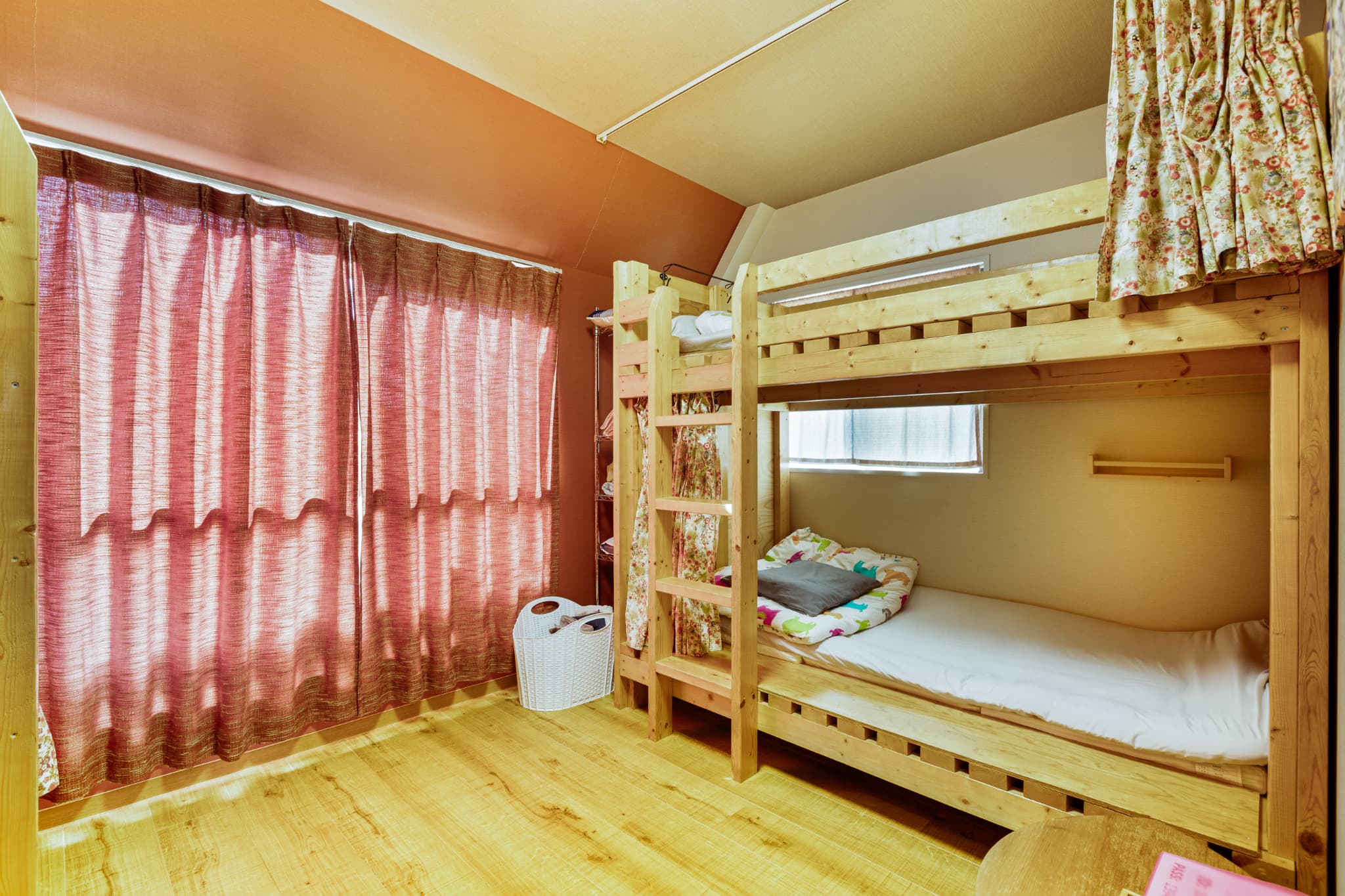 Room Beni